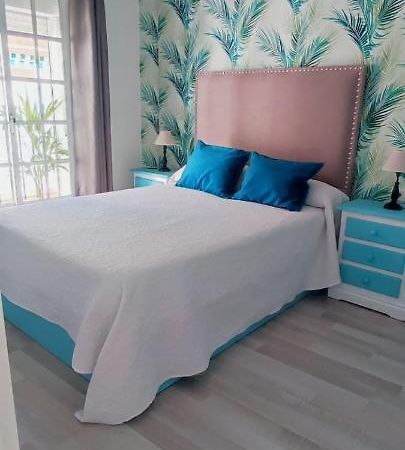 Apartamentos Ana'S Cozy Inns Torremolinos Exterior foto