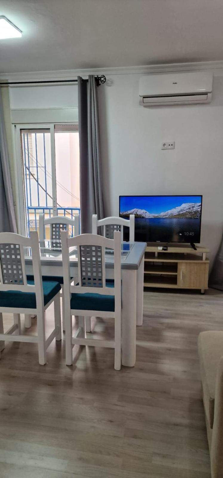 Apartamentos Ana'S Cozy Inns Torremolinos Exterior foto