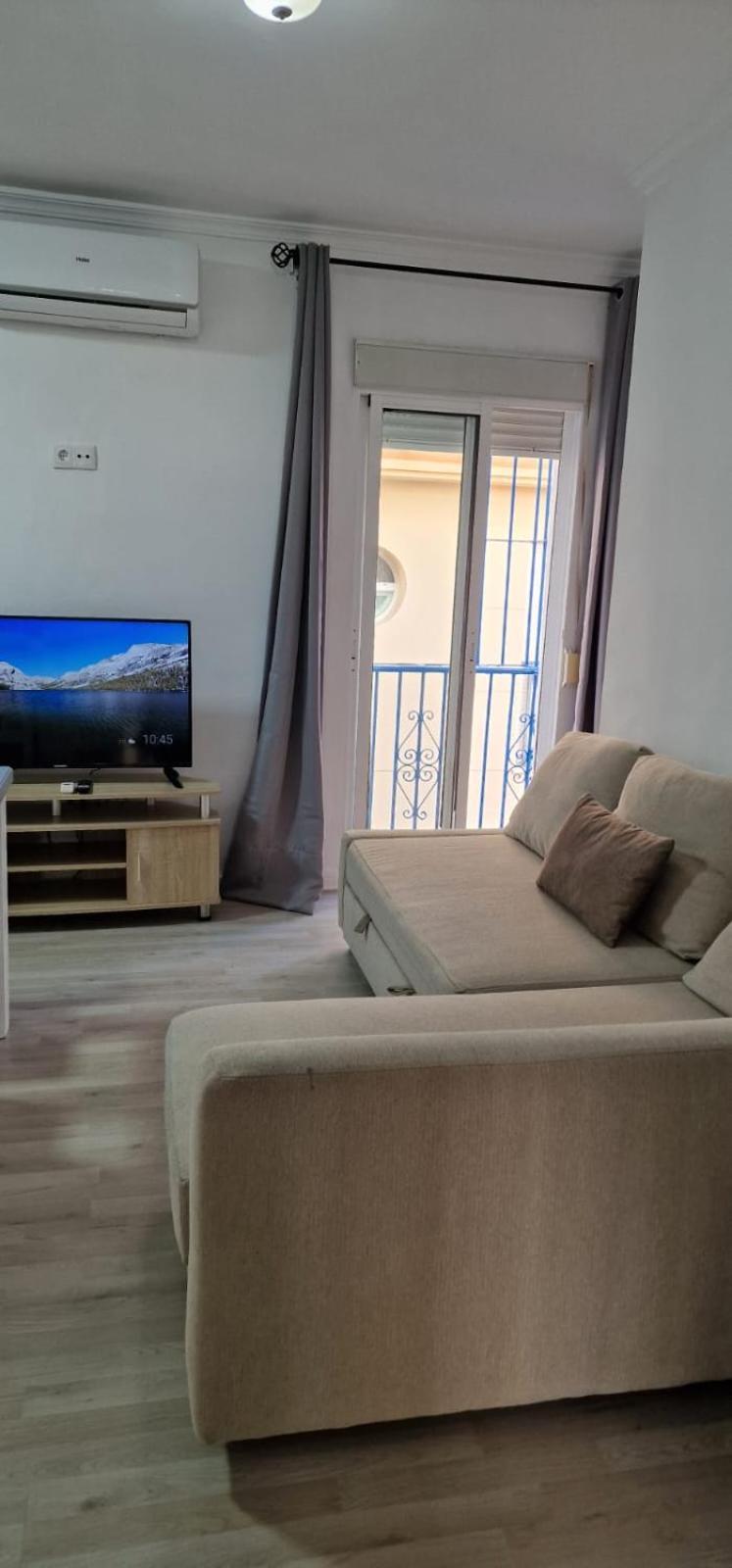 Apartamentos Ana'S Cozy Inns Torremolinos Exterior foto